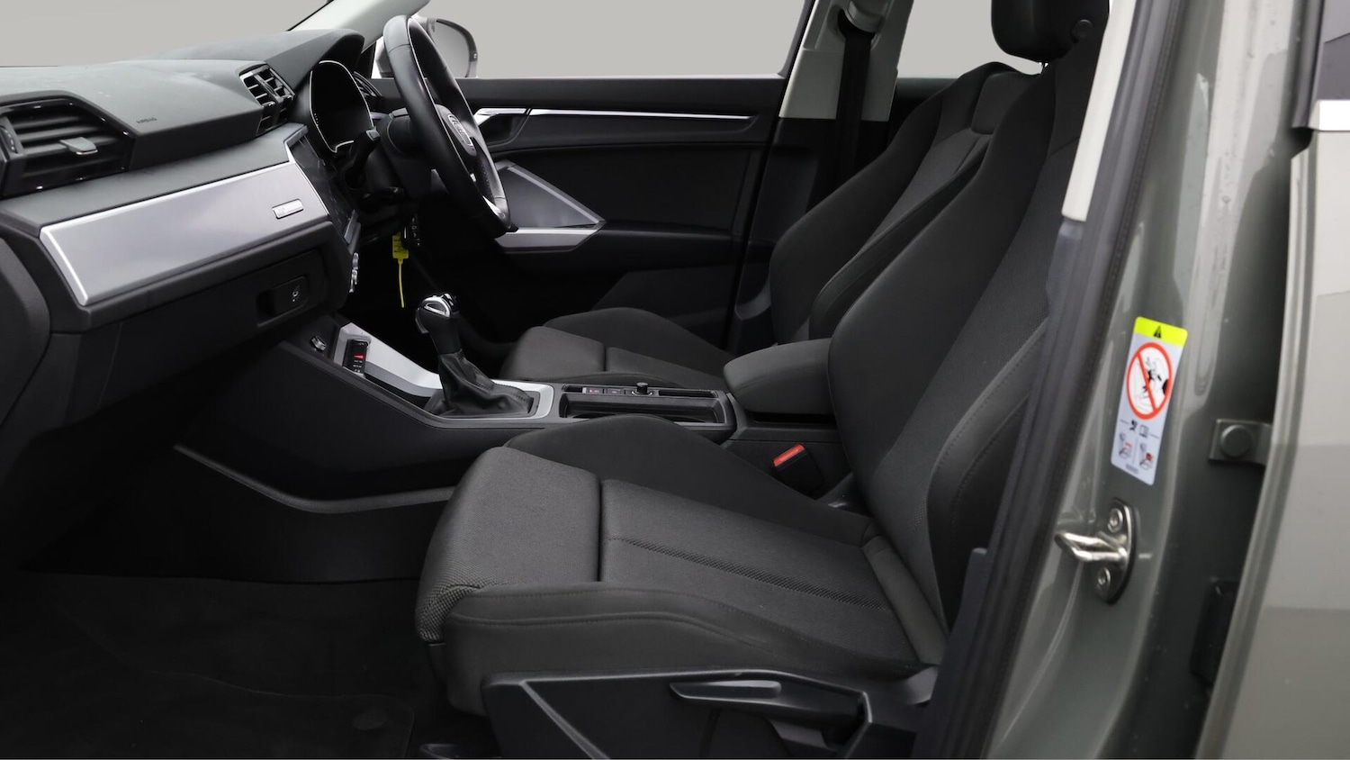 Used Audi Q3 2021 for sale - 76336063: Photo 15