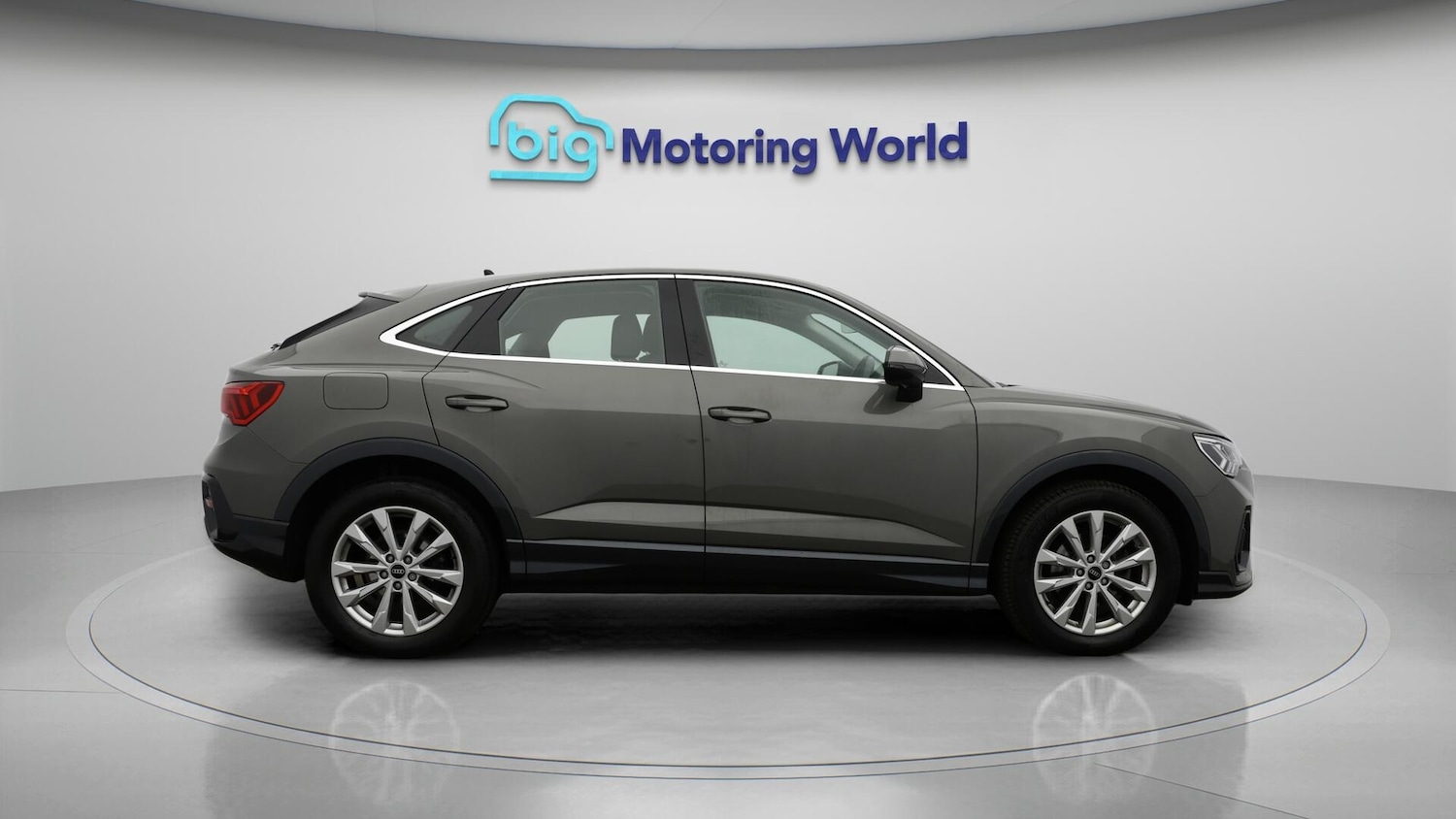 Used Audi Q3 2021 for sale - 76336063: Photo 9