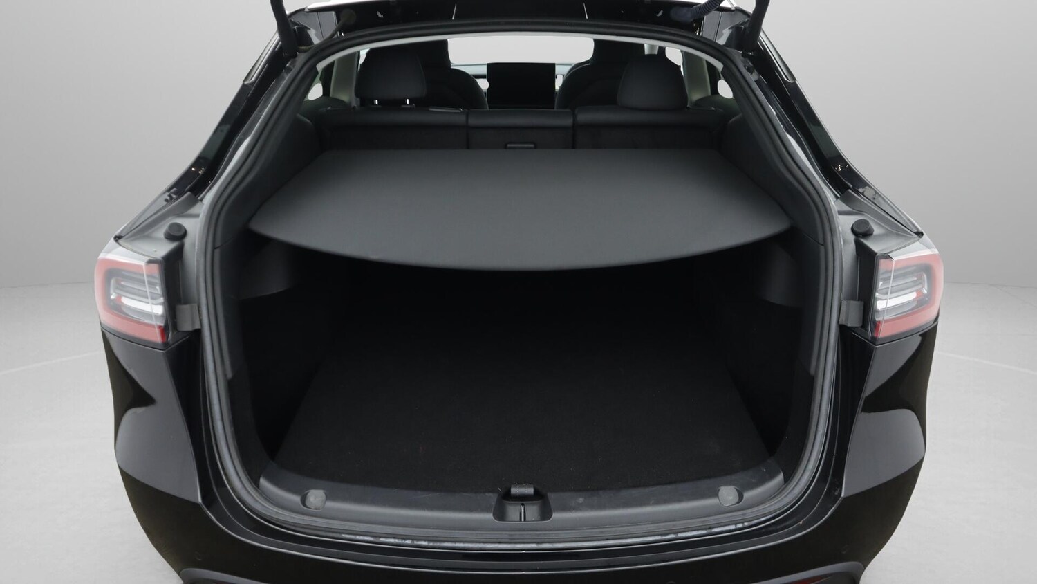 Used Tesla Model Y 2022 for sale - 76743363: Photo 18