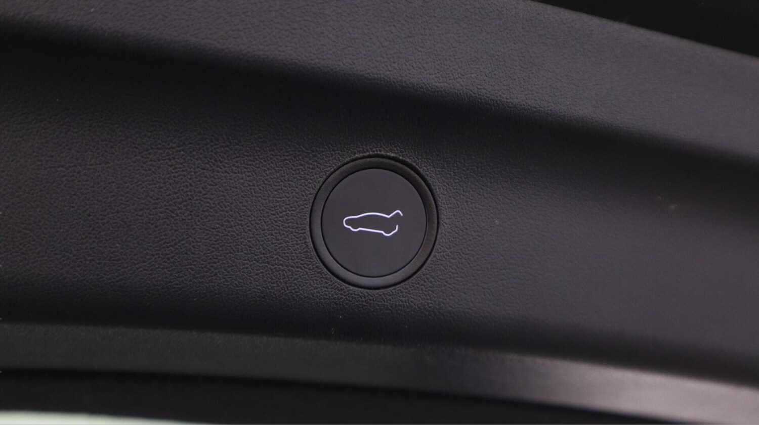 Used Tesla Model Y 2022 for sale - 76743363: Photo 23