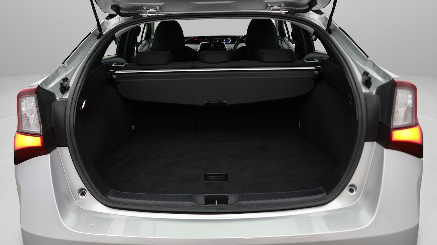 Used Toyota Prius 2022 for sale - 76389375: Photo 18