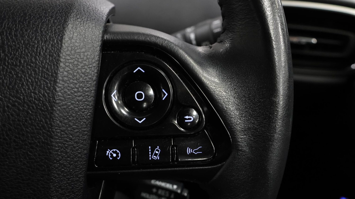 Used Toyota Prius 2022 for sale - 76389375: Photo 24