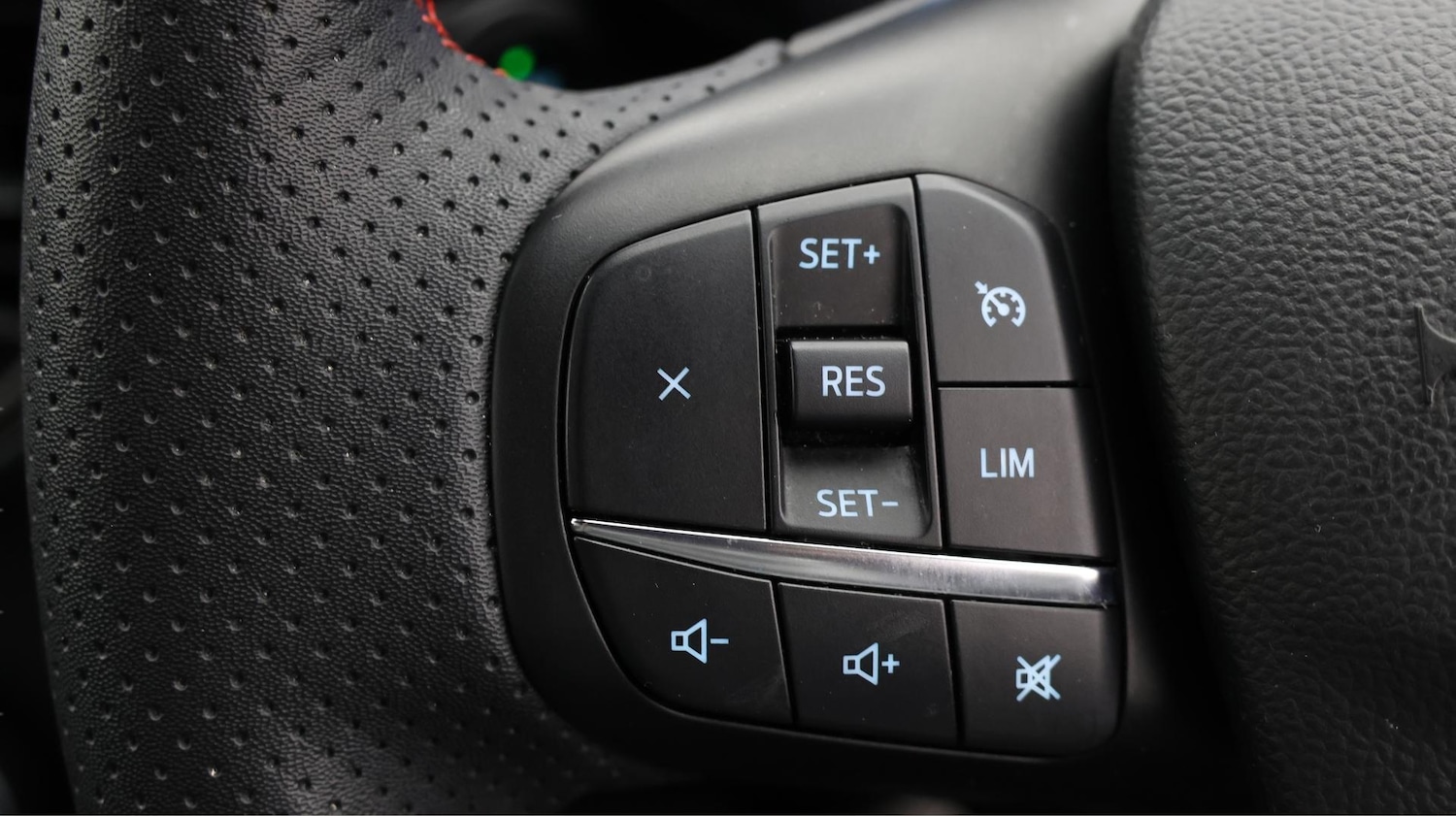 Used Ford Kuga 2023 for sale - 76136229: Photo 24