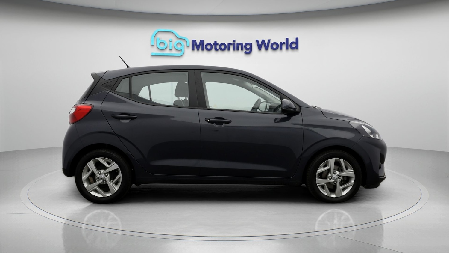 Used Hyundai i10 2023 for sale - 77310395: Photo 8