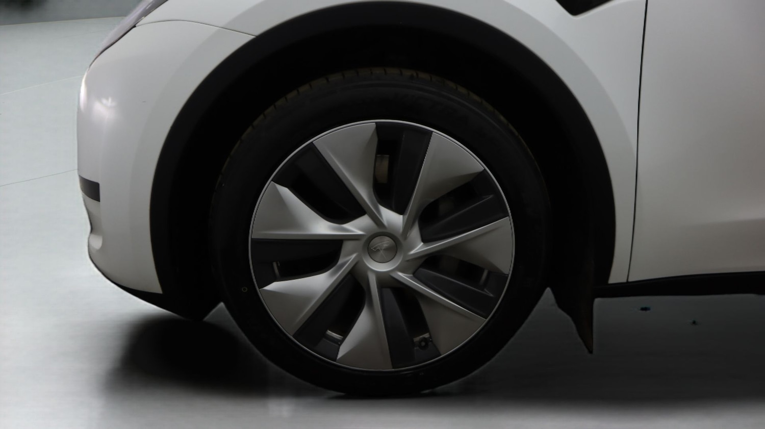 Used Tesla Model Y 2023 for sale - 78176304: Photo 18