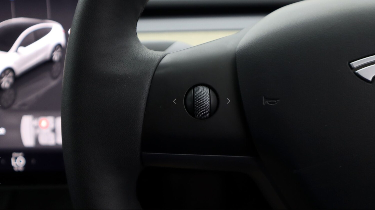 Used Tesla Model Y 2023 for sale - 78176304: Photo 22