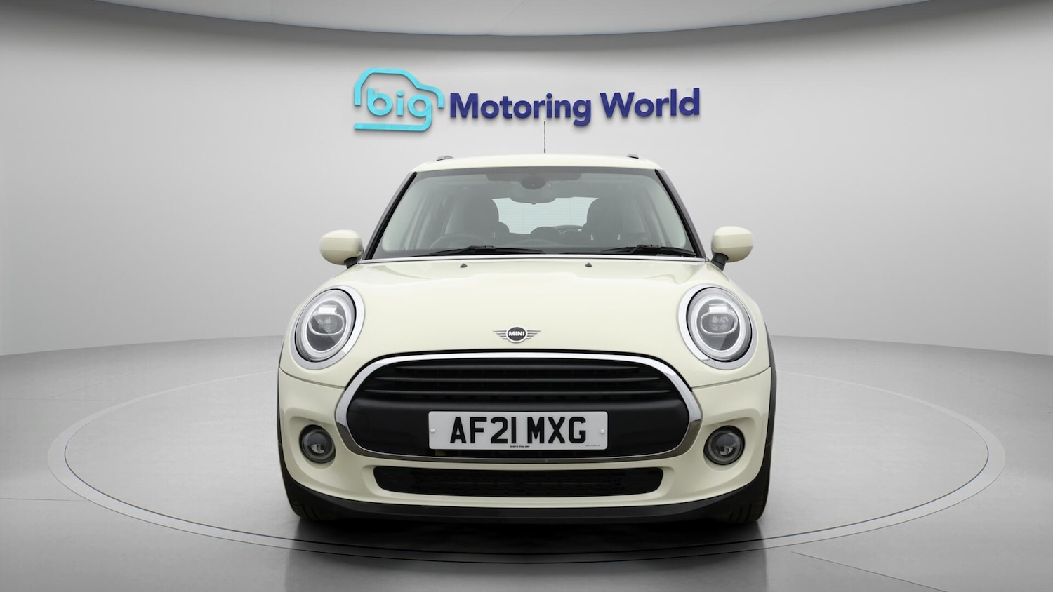 Used MINI Hatch 2021 for sale - 76432347: Photo 3