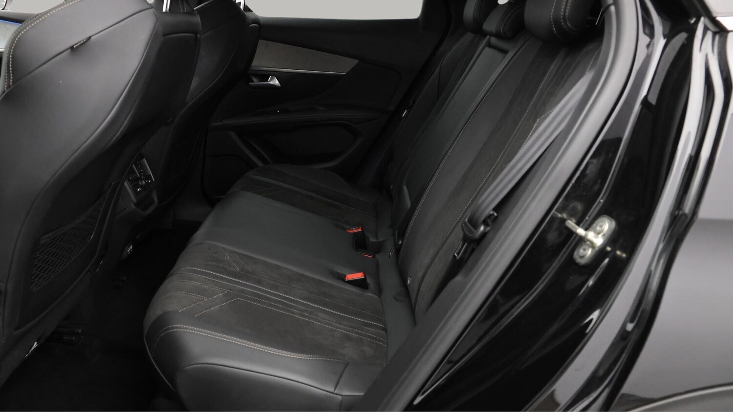 Used Peugeot 3008 2021 for sale - 75991102: Photo 25