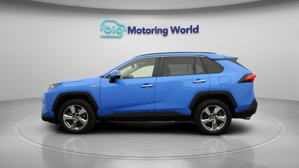 Used Toyota RAV4 2020 for sale - 75174127: Photo 5