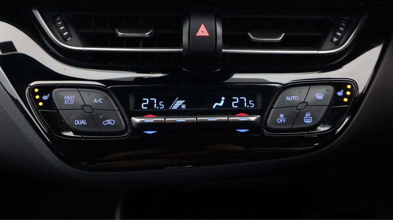 Used Toyota C-HR 2021 for sale - 76658801: Photo 13