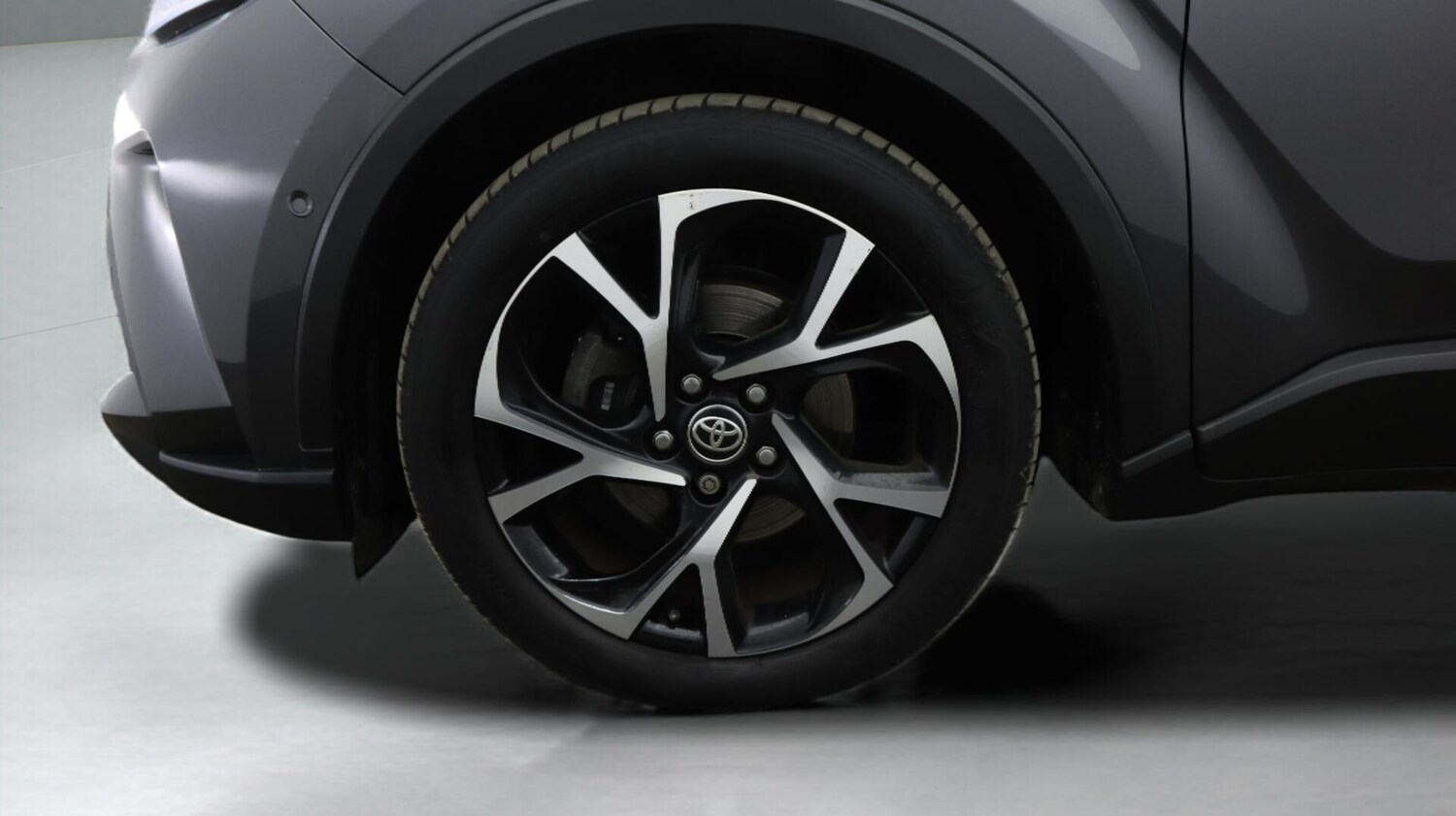 Used Toyota C-HR 2021 for sale - 76658801: Photo 19