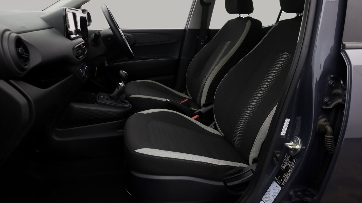 Used Hyundai i10 2023 for sale - 77819085: Photo 14