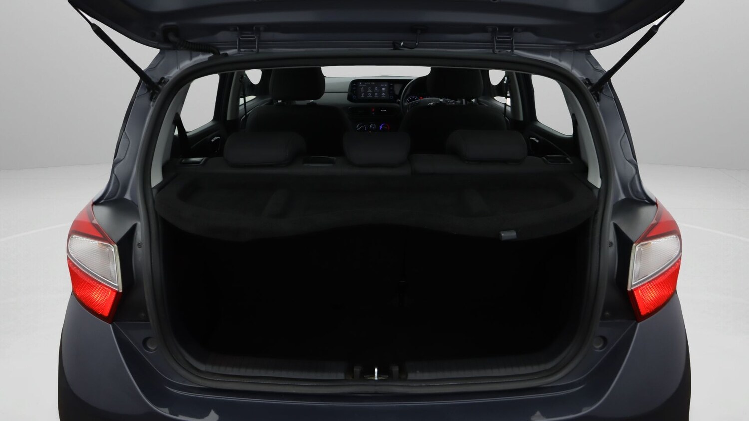 Used Hyundai i10 2023 for sale - 77819085: Photo 17