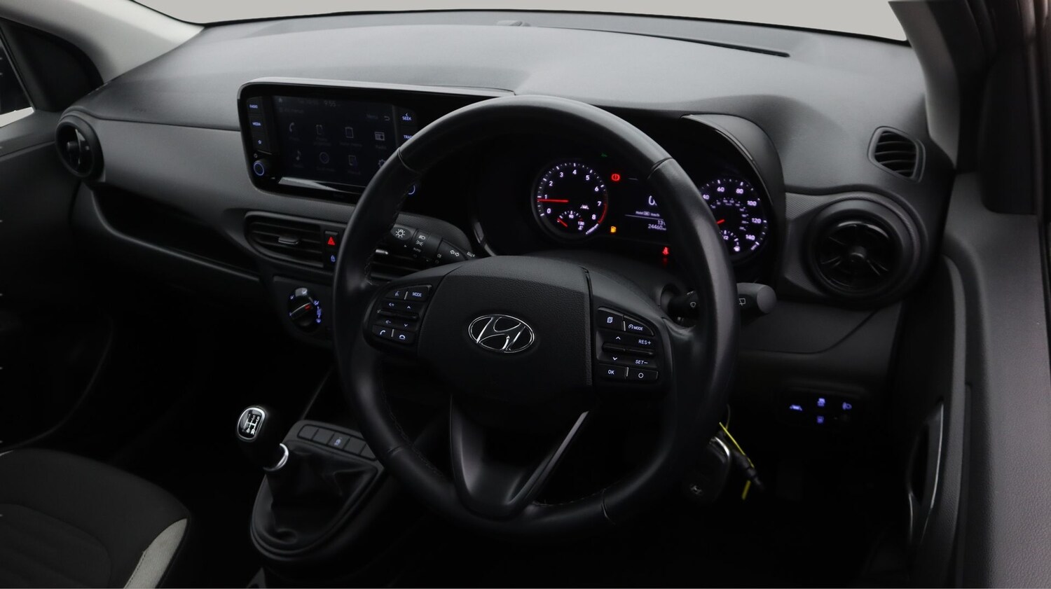 Used Hyundai i10 2023 for sale - 77819085: Photo 9