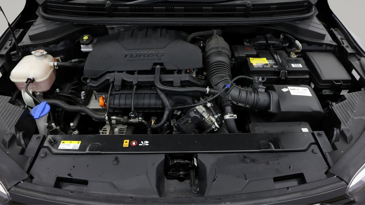 Used Kia Stonic 2023 for sale - 77536307: Photo 19