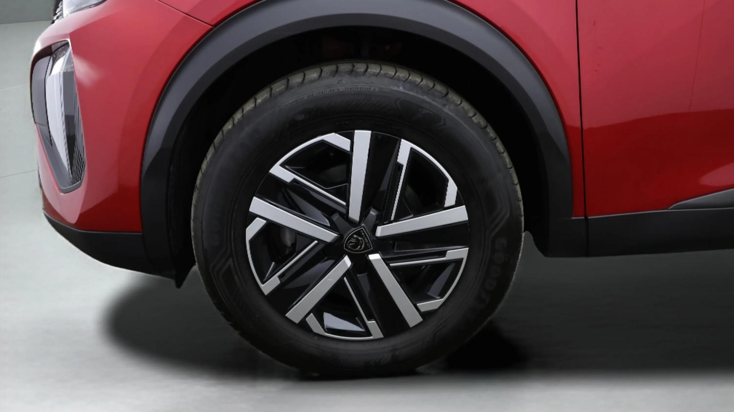 Used Peugeot 2008 2023 for sale - 76151940: Photo 19