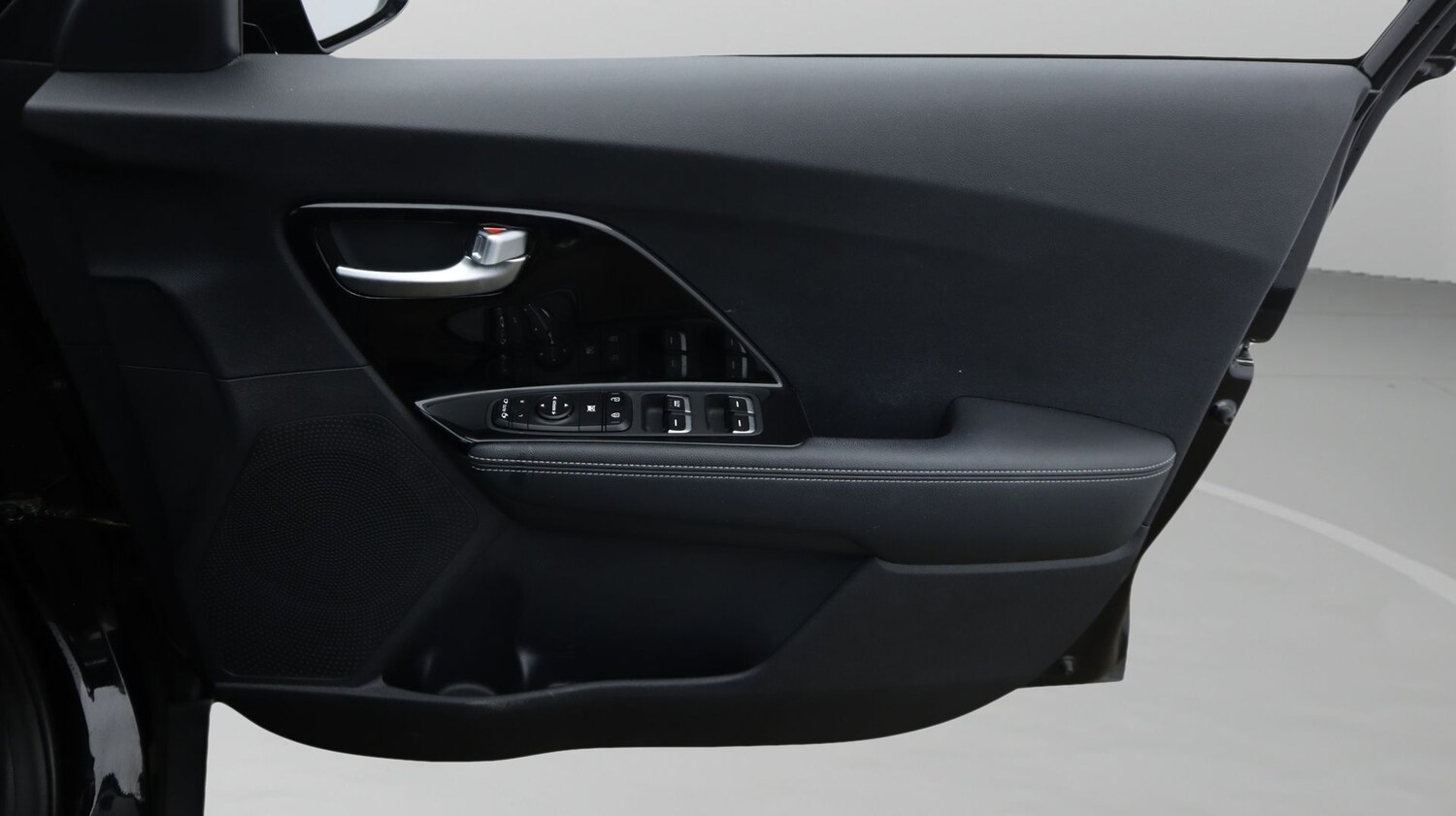 Used Kia Niro 2020 for sale - 77759203: Photo 15