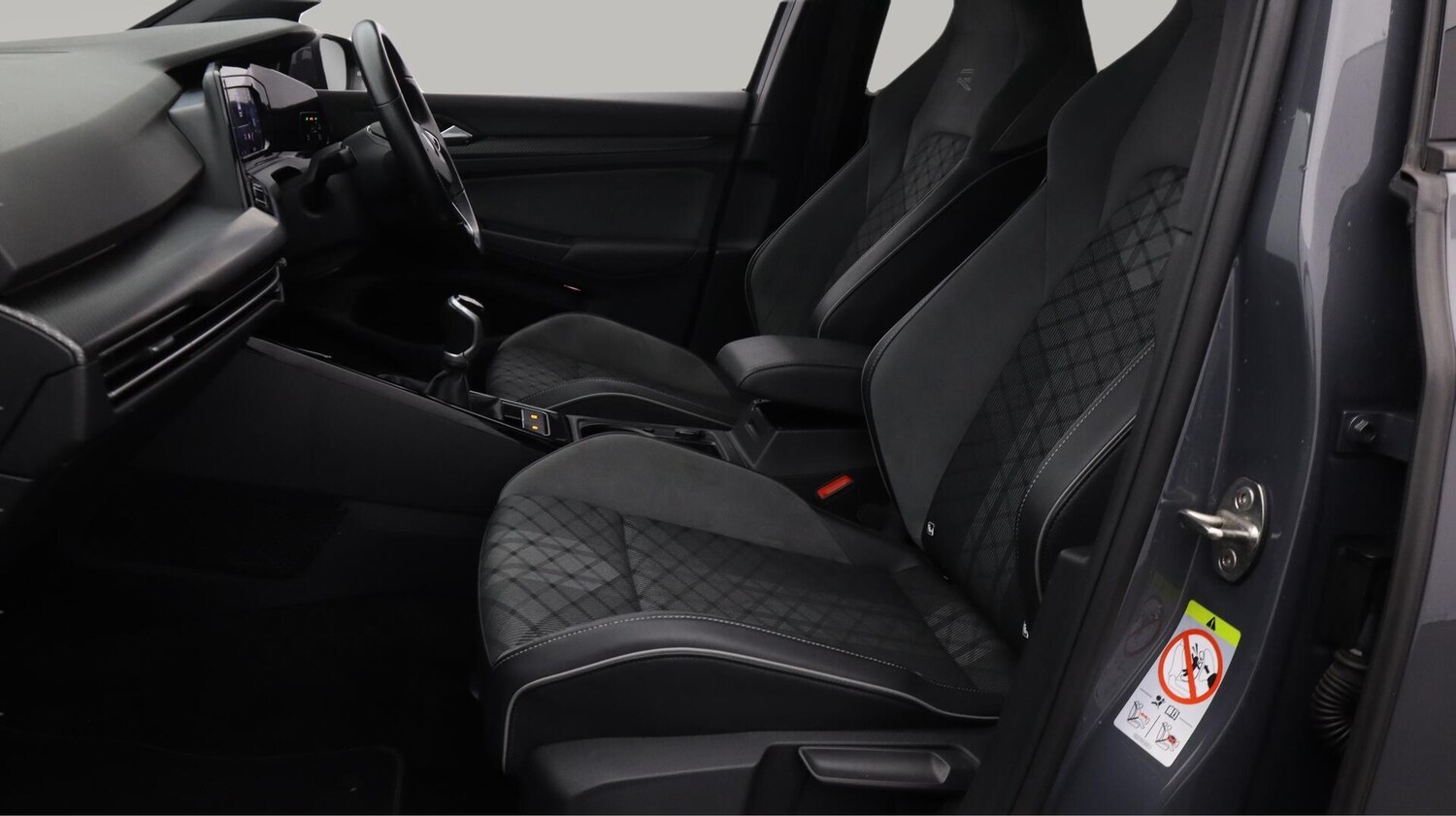 Used Volkswagen Golf 2022 for sale - 76606944: Photo 15