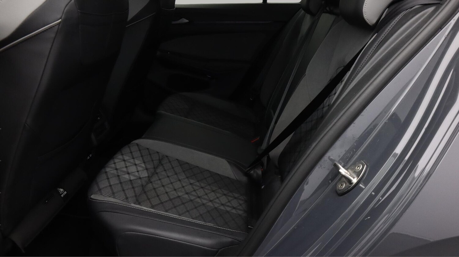 Used Volkswagen Golf 2022 for sale - 76606944: Photo 17