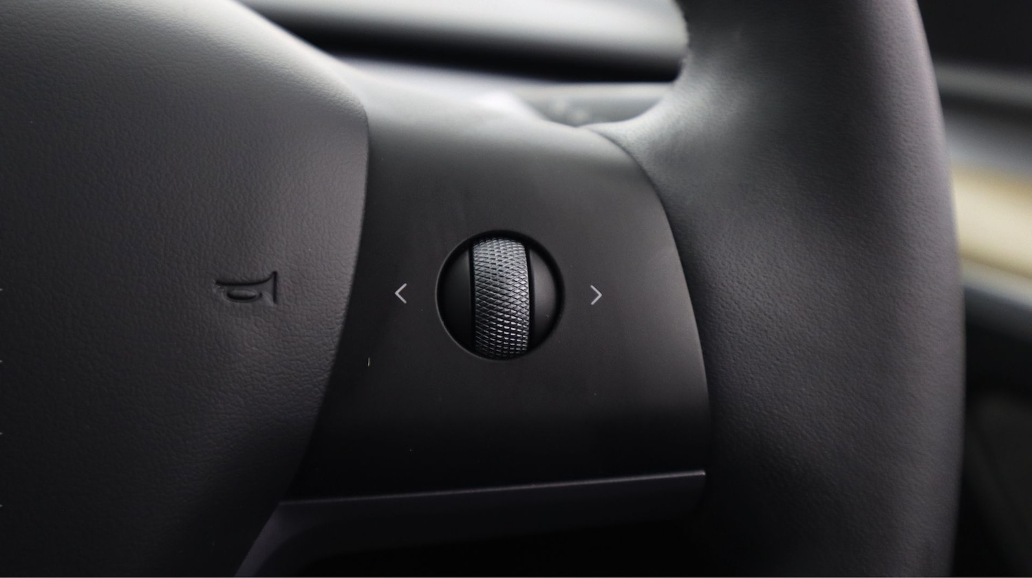 Used Tesla Model Y 2022 for sale - 77223392: Photo 23