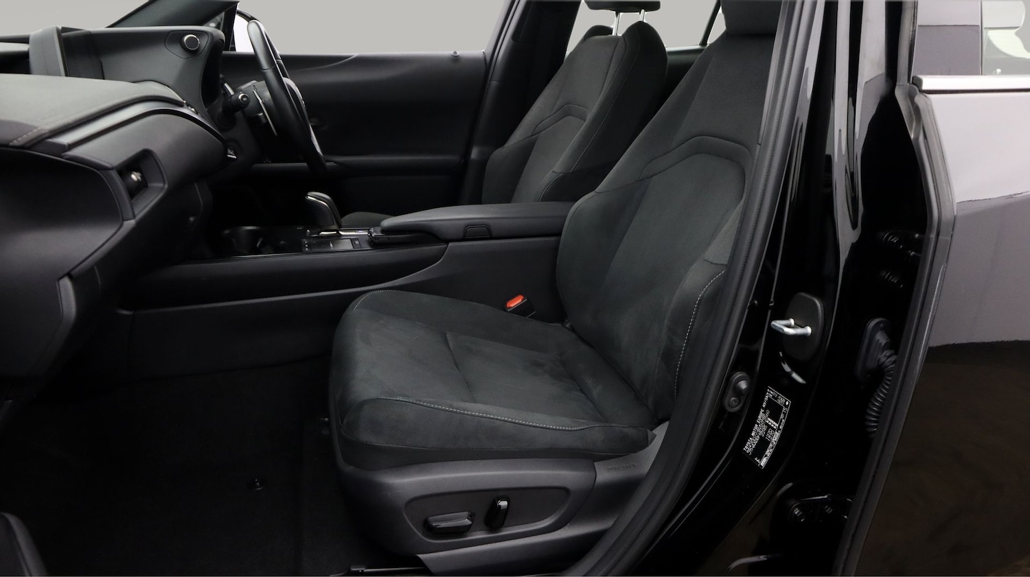 Used Lexus UX 2023 for sale - 77782218: Photo 14