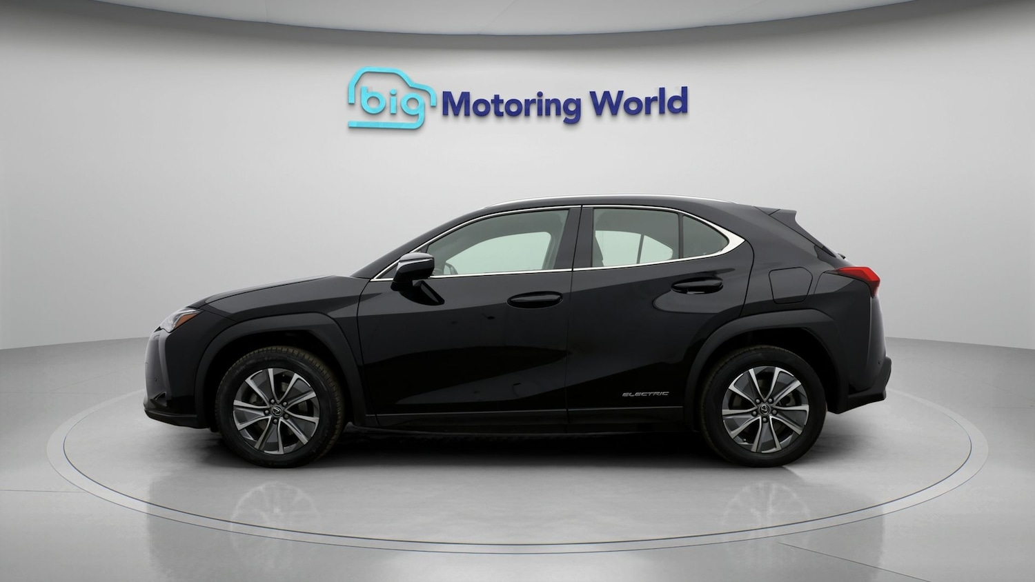 Used Lexus UX 2023 for sale - 77782218: Photo 4