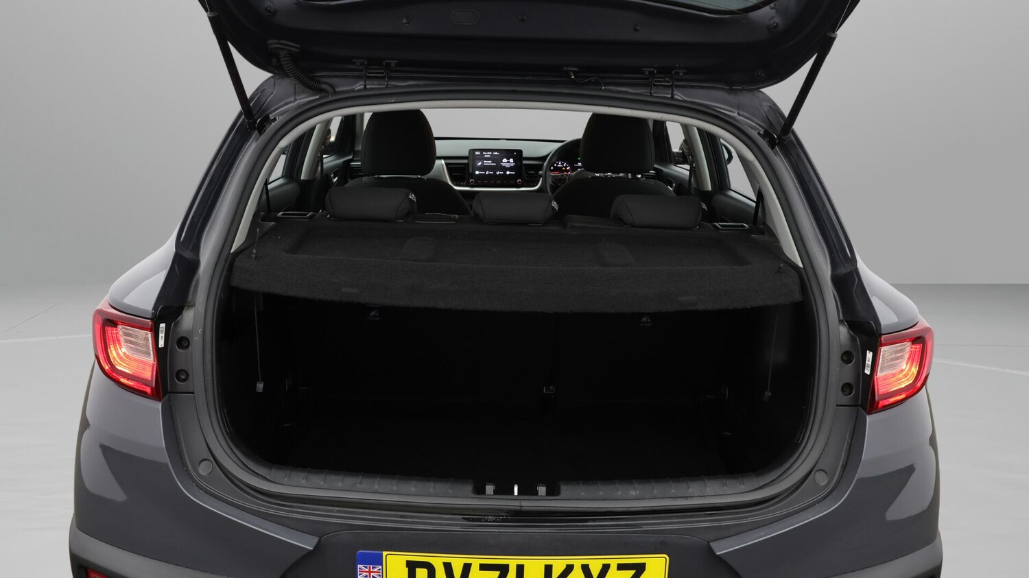 Used Kia Stonic 2021 for sale - 76108568: Photo 18