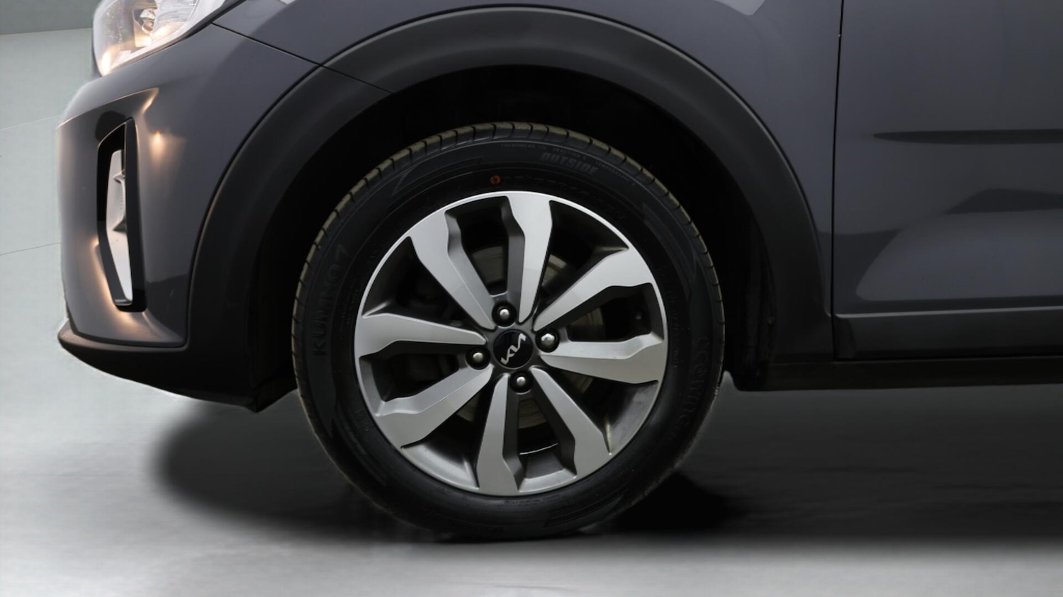 Used Kia Stonic 2021 for sale - 76108568: Photo 19