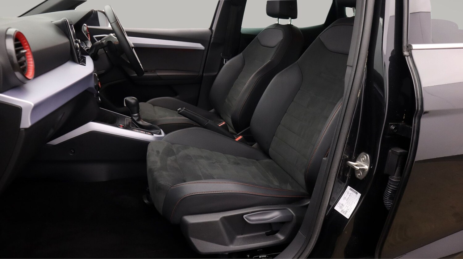 Used SEAT Arona 2023 for sale - 77901407: Photo 14