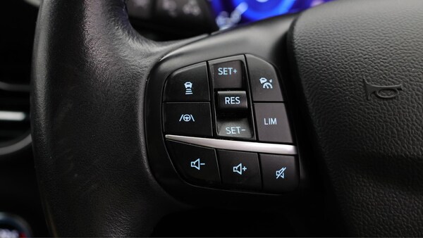 Used Ford Kuga 2021 for sale - 76240283: Photo 24