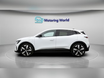 Used Renault Megane E Tech 2023 for sale - 79243834: Photo