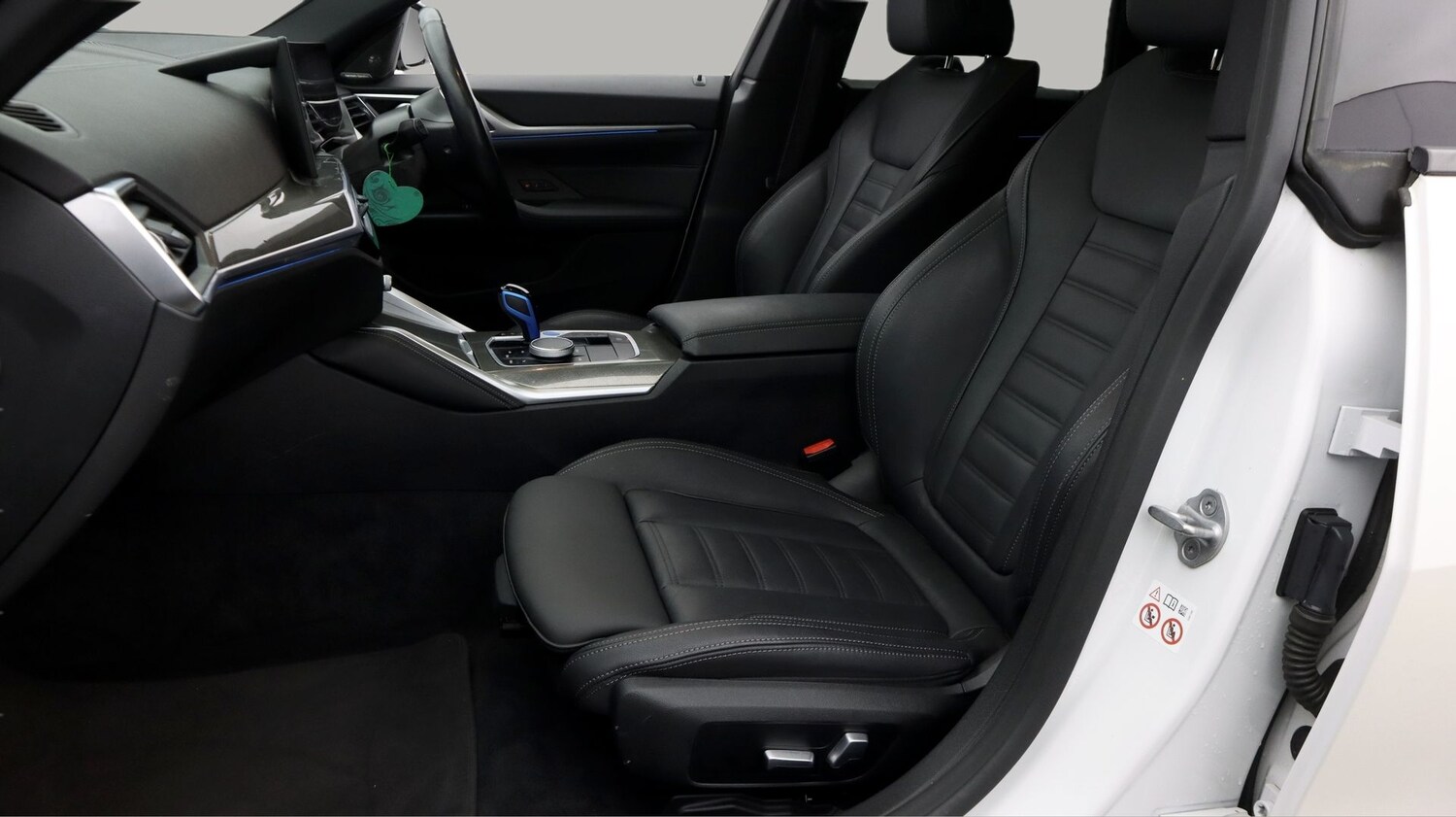 Used BMW i4 2023 for sale - 77497676: Photo 14