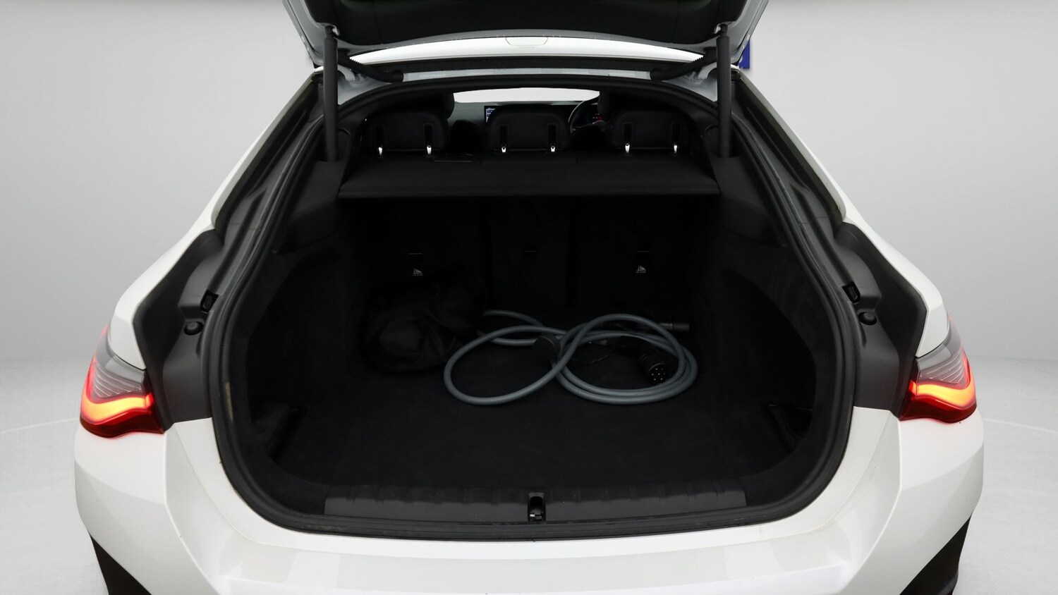 Used BMW i4 2023 for sale - 77497676: Photo 17