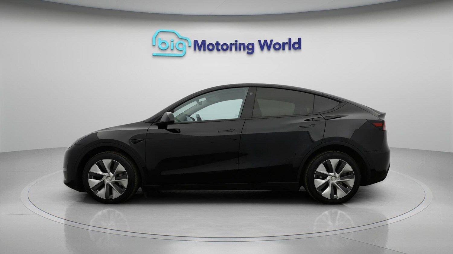 Used Tesla Model Y 2023 for sale - 76361067: Photo 5
