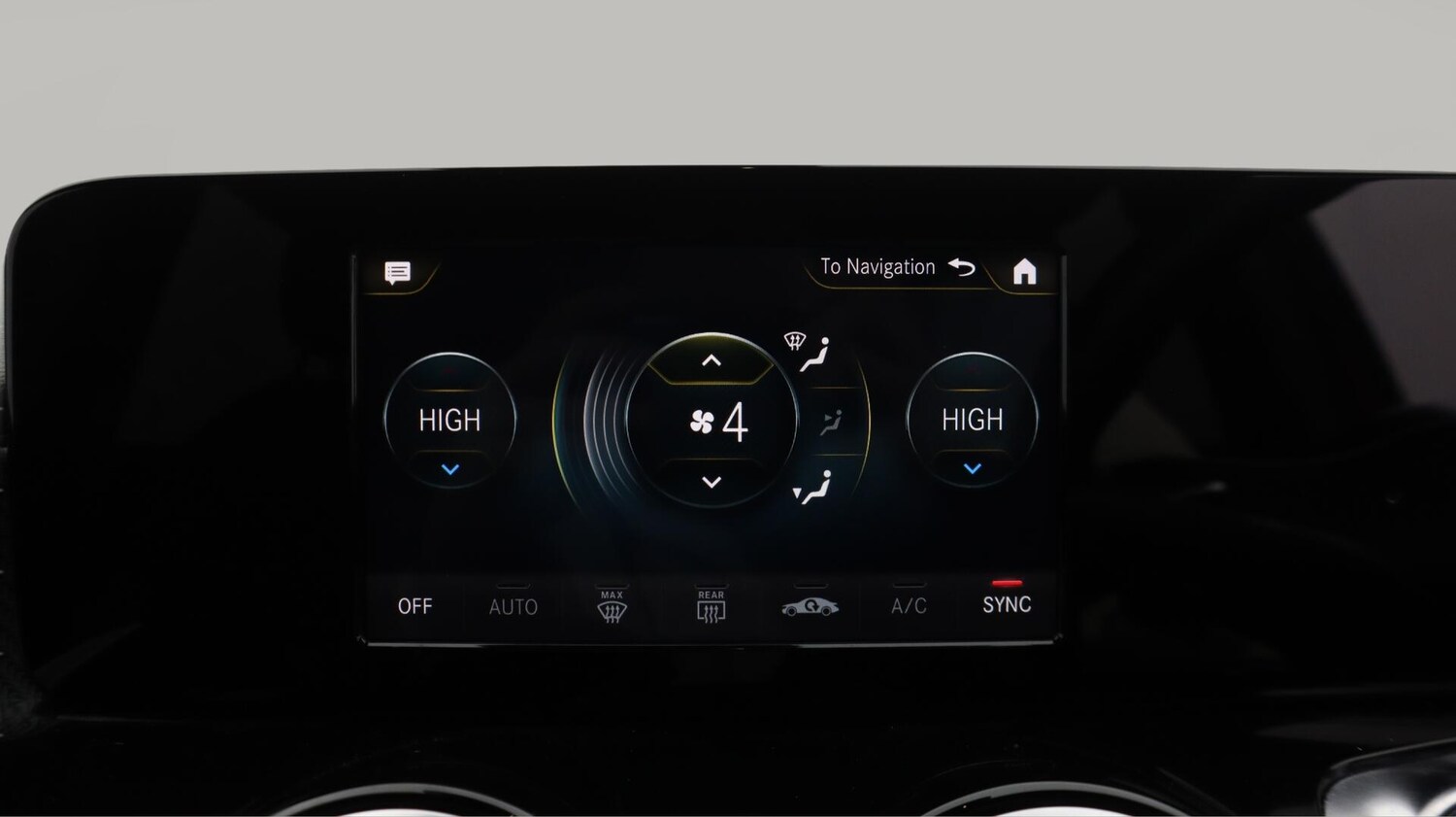 Used Mercedes-Benz GLB for sale - 76689014: Photo 13