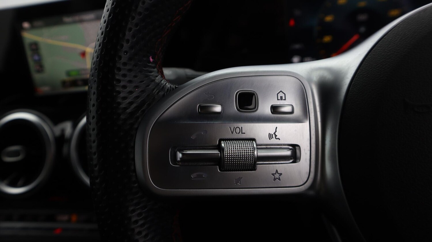 Used Mercedes-Benz GLB for sale - 76689014: Photo 26