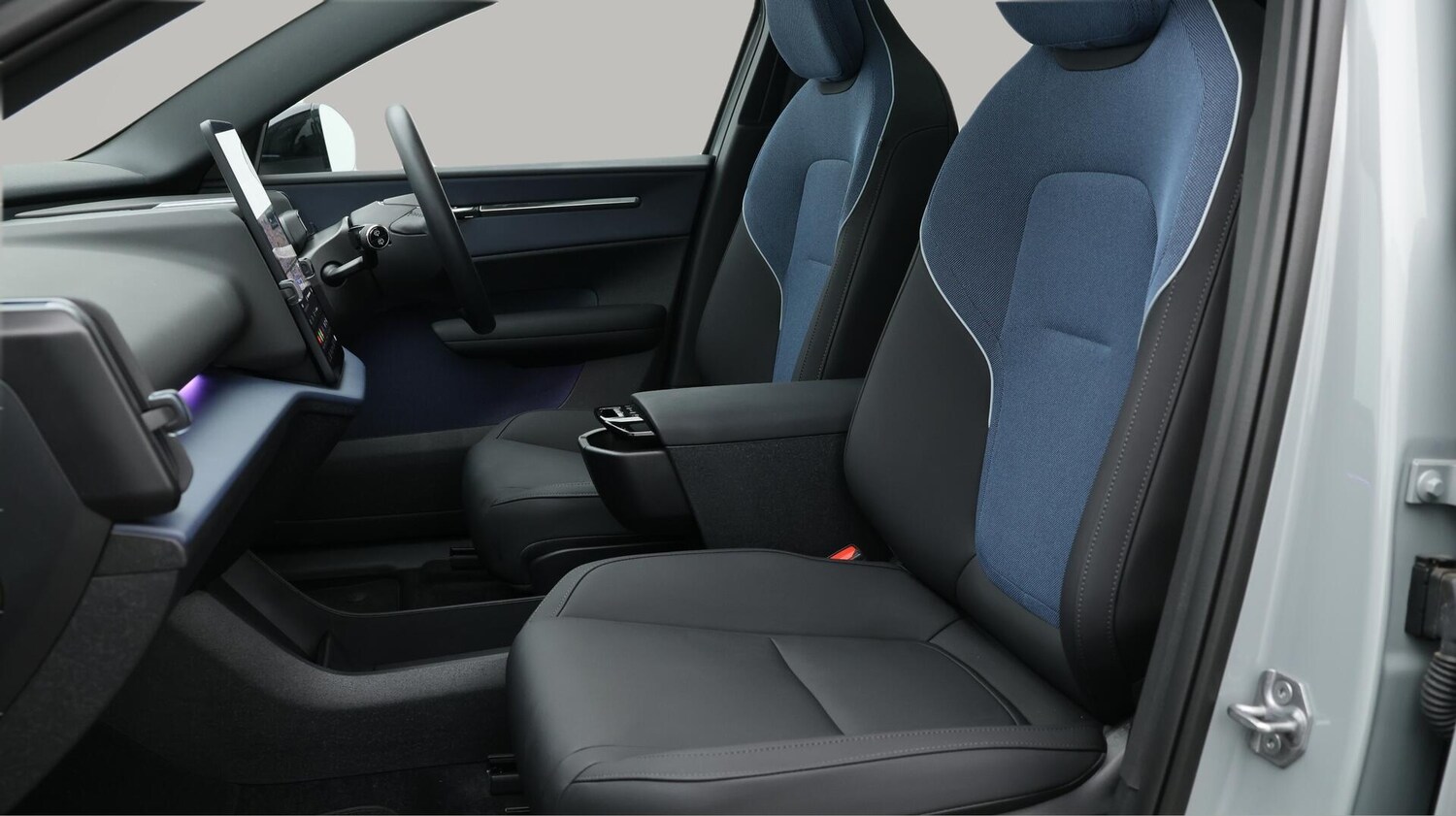 Used Volvo EX30 for sale - 76728503: Photo 15