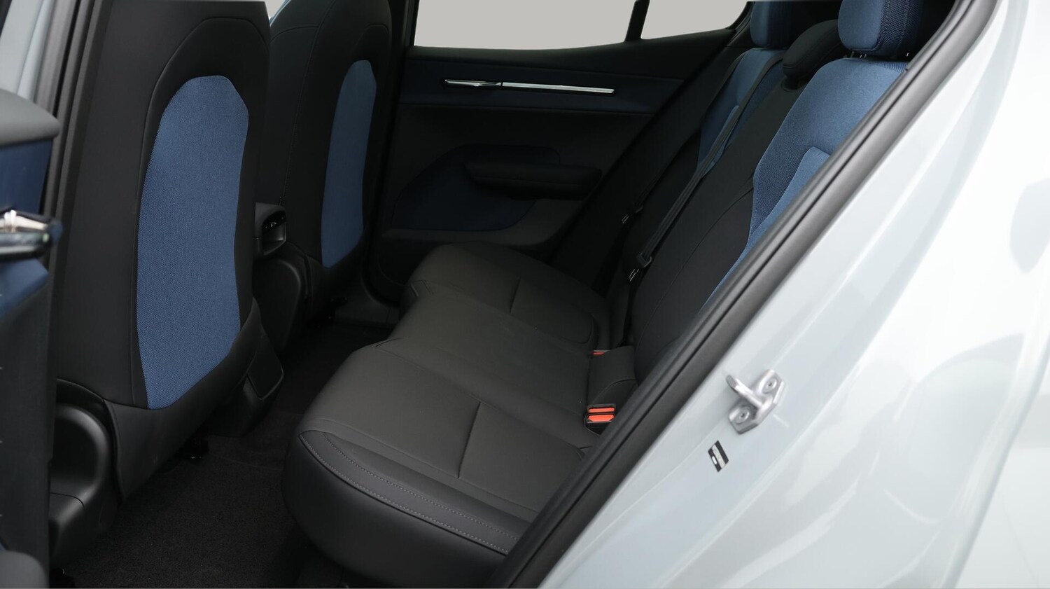 Used Volvo EX30 for sale - 76728503: Photo 17