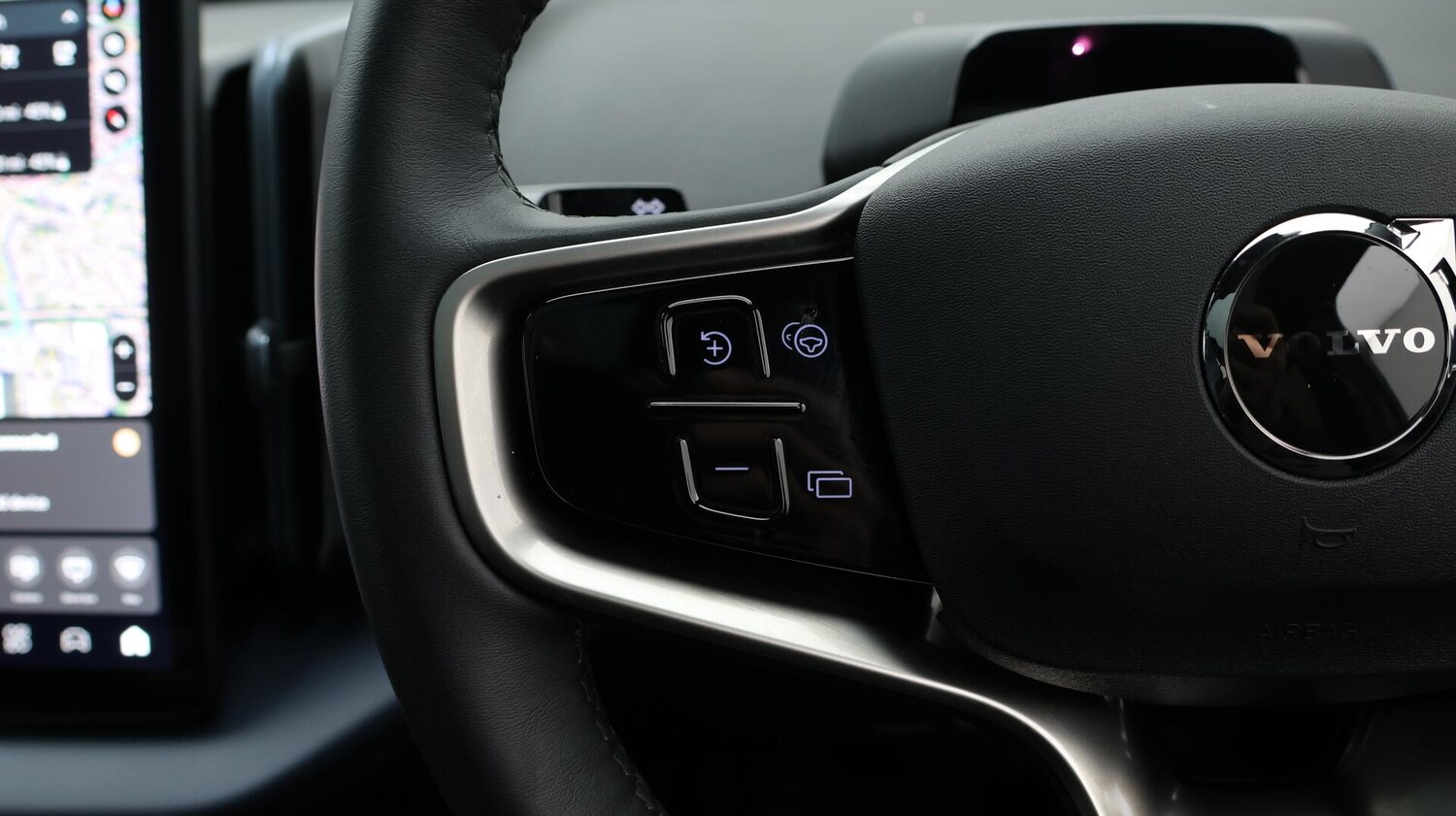 Used Volvo EX30 for sale - 76728503: Photo 24