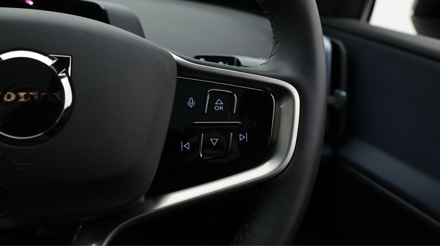 Used Volvo EX30 for sale - 76728503: Photo 25