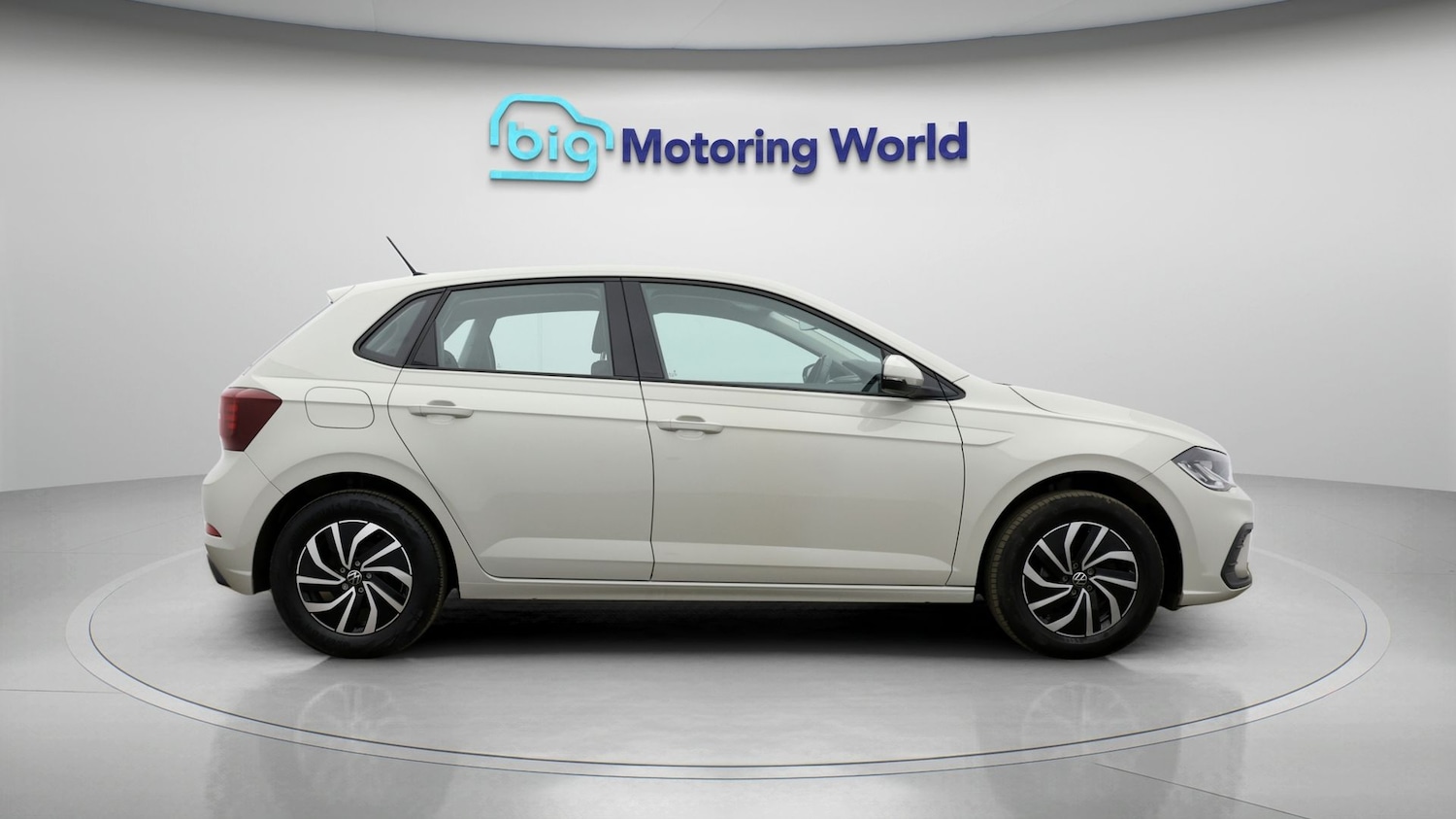 Used Volkswagen Polo 2023 for sale - 77963736: Photo 8