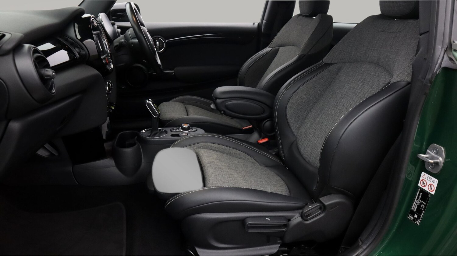 Used MINI Hatch 2021 for sale - 77665174: Photo 14