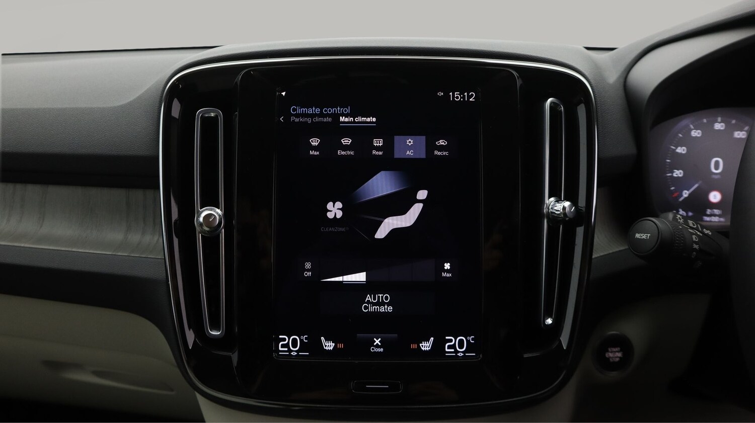 Used Volvo XC40 for sale - 77994492: Photo 12