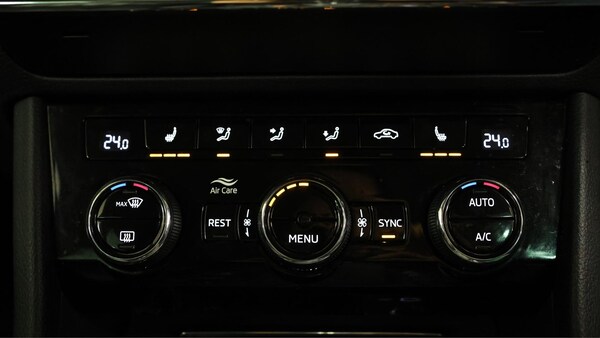 Used Skoda Superb 2021 for sale - 76283870: Photo 13