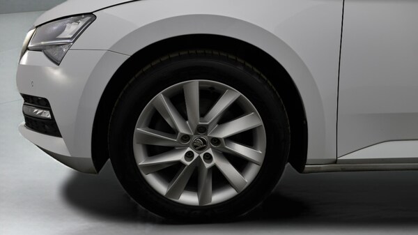 Used Skoda Superb 2021 for sale - 76283870: Photo 19
