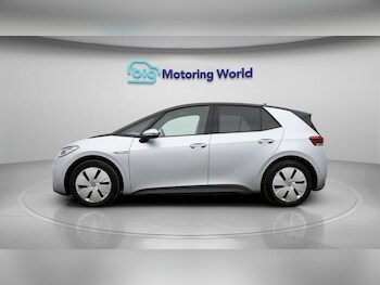 Used Volkswagen ID.3 2023 for sale - 78370880: Photo