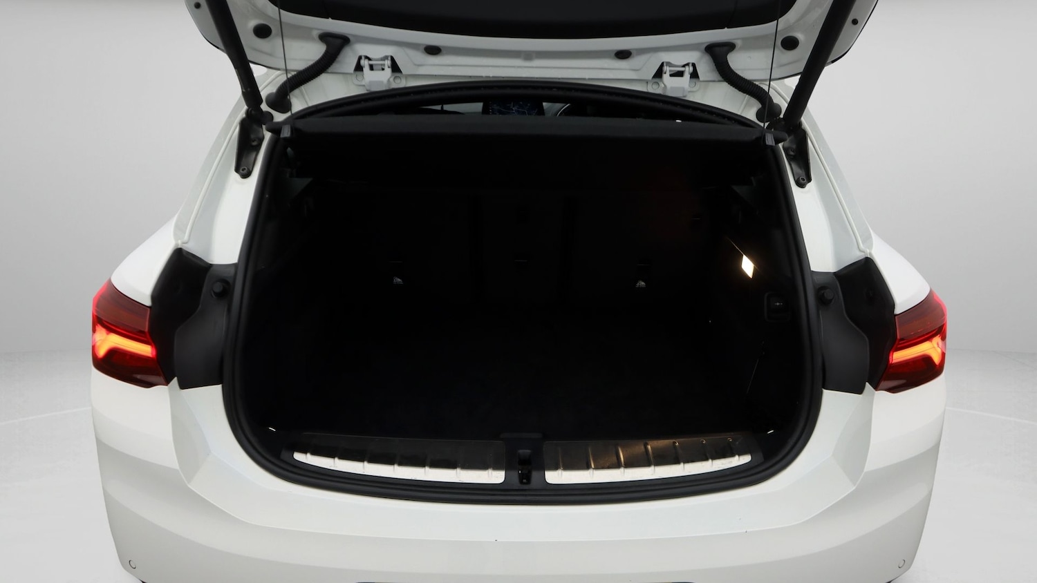 Used BMW X2 2022 for sale - 77750408: Photo 17