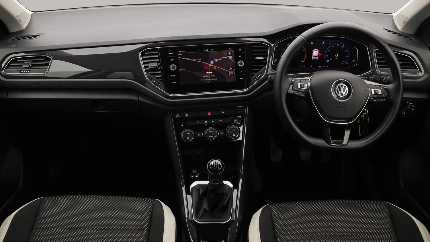 Used Volkswagen T-Roc 2020 for sale - 76562197: Photo 14