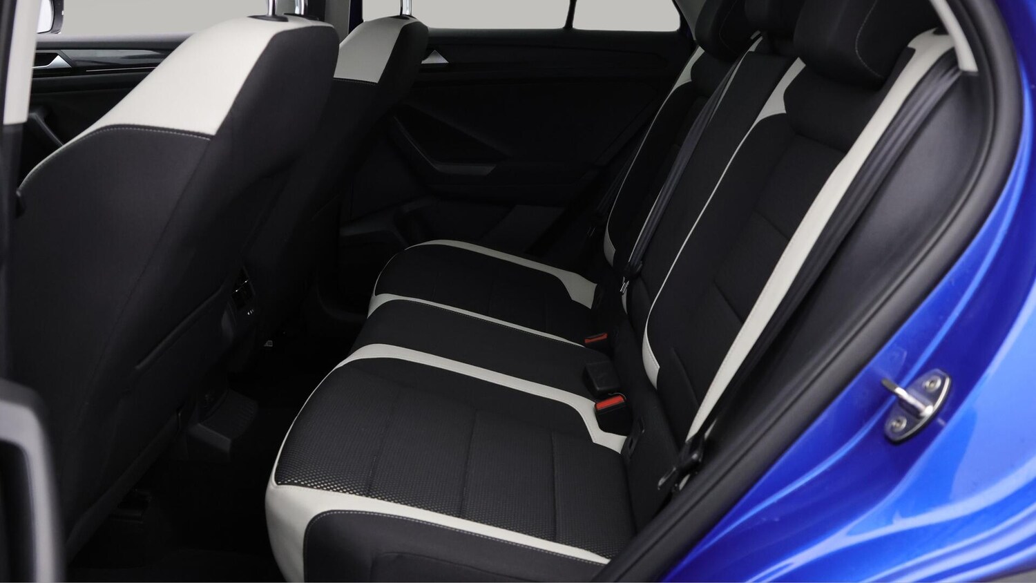 Used Volkswagen T-Roc 2020 for sale - 76562197: Photo 17