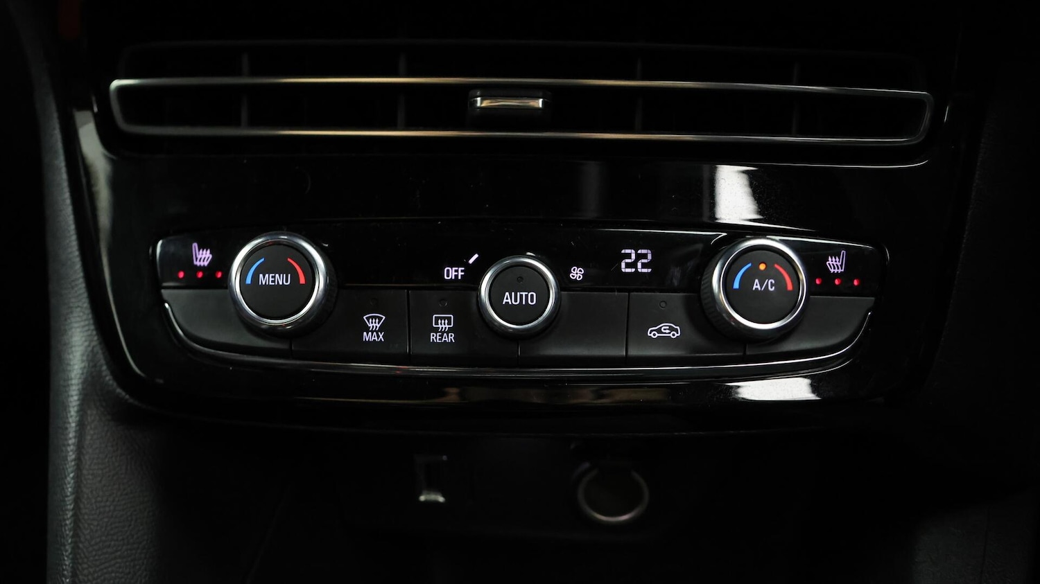 Used Vauxhall Mokka Electric 2021 for sale - 76388633: Photo 13